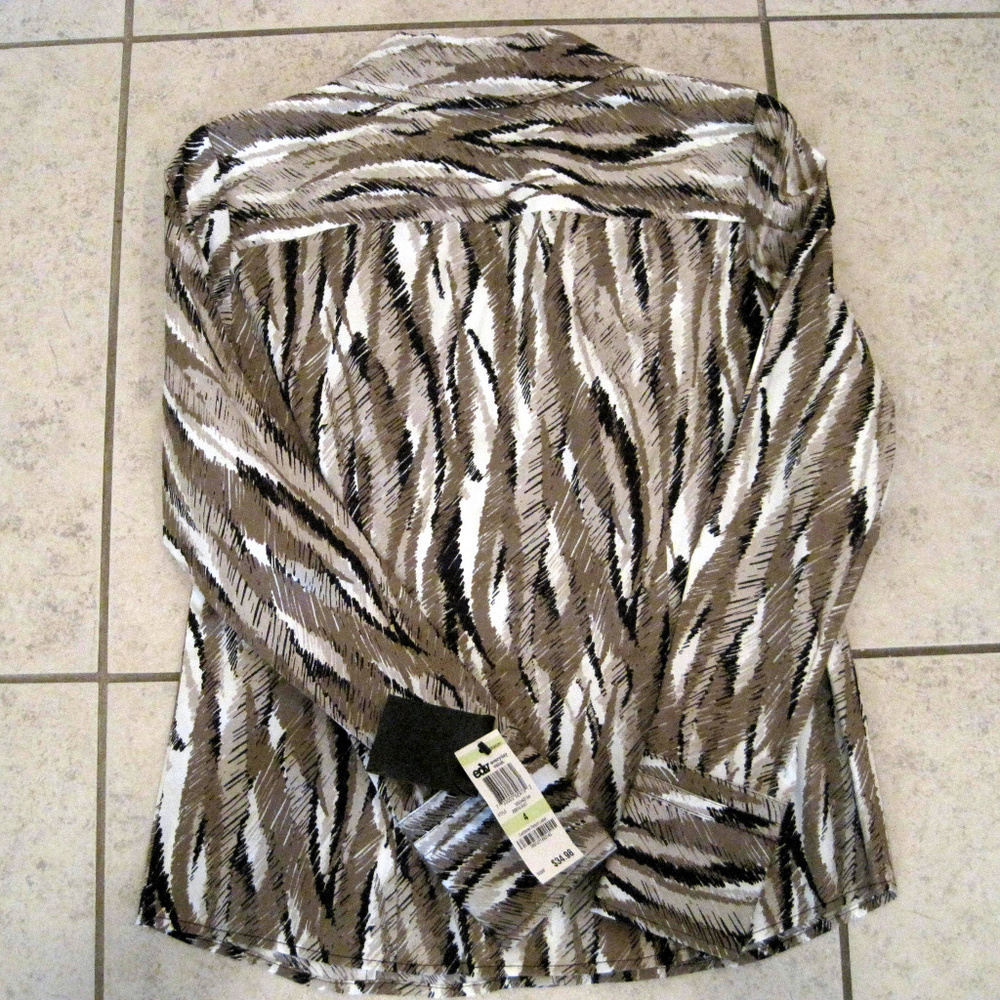 Alfani Animal Print Button Down Shirt Women's Brown Black Long Sleeve Size 4 - Picture 5 of 5